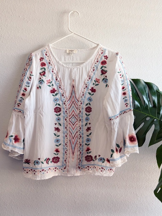 Umgee Tops - Umgee White Embroidered Peasant Blouse With Ruffled Sleeves